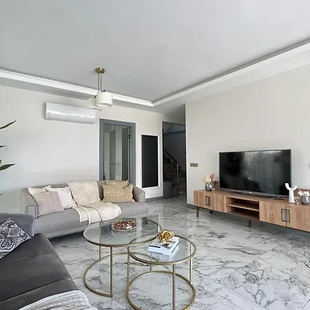 Marina 4+1 Camuva Kemer